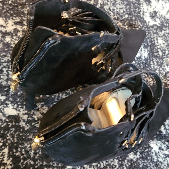 Strappy point stiletto heels - Picture 6 of 6